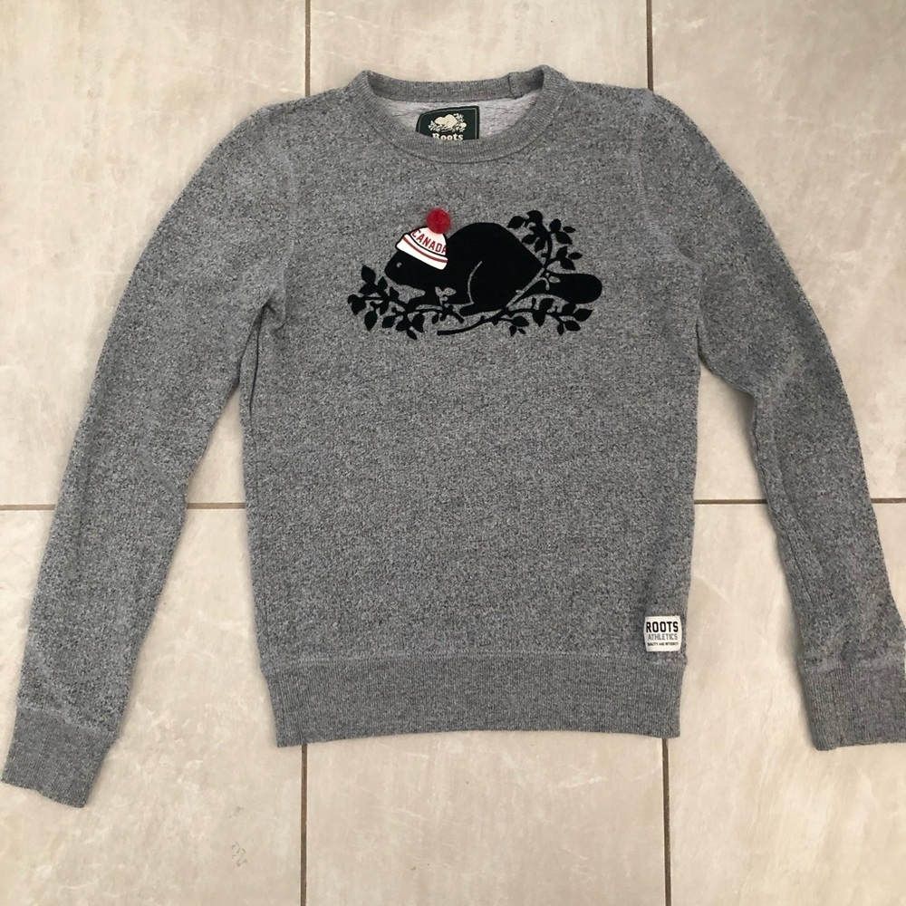 Roots crew sweatshirt
